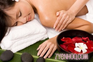 A voucher for a spa package would be just what I need to unwind from the stress of work... preferable an all-in package of jacuzzi + massage. Hehehehe.