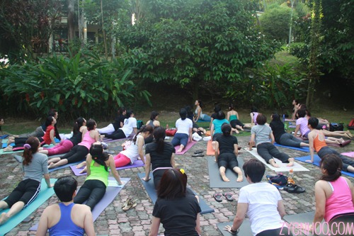 Outdoor yoga in the morning with Jo